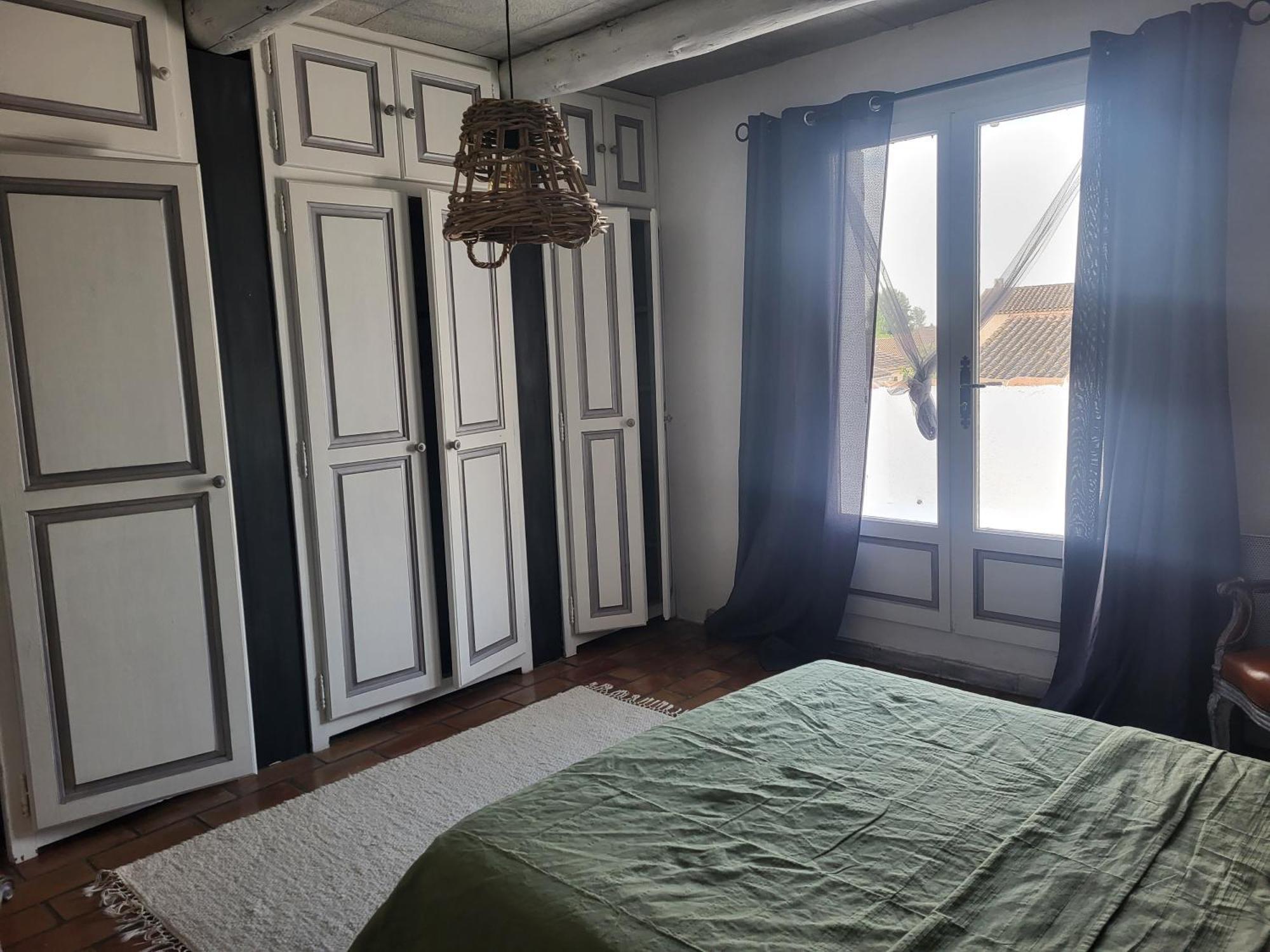 Maison Au Calme Sur Arles Villa Esterno foto