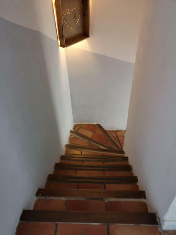 Maison Au Calme Sur Arles Villa Esterno foto